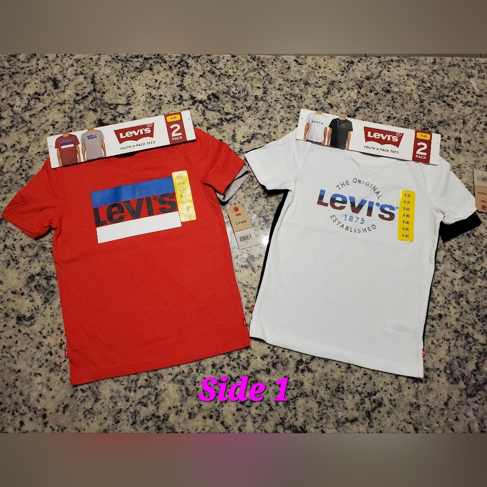 4 Levis Short Sleeve Tees, Size Small